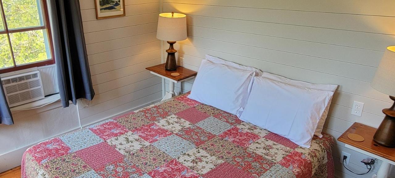 Hawks House Inn Walpole Екстериор снимка