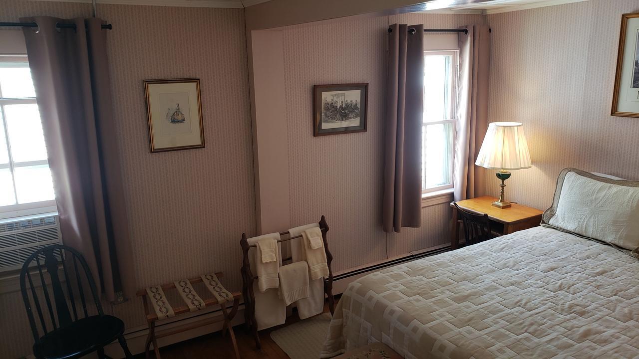 Hawks House Inn Walpole Екстериор снимка